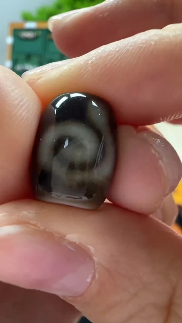 玛瑙/玉髓（覆膜）颈饰未镶嵌5.（微瑕随机发货）