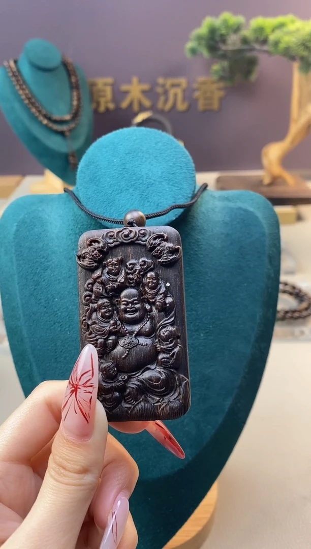 【闪购商品】沉香木手串J沉水富森红土手雕五子弥勒牌