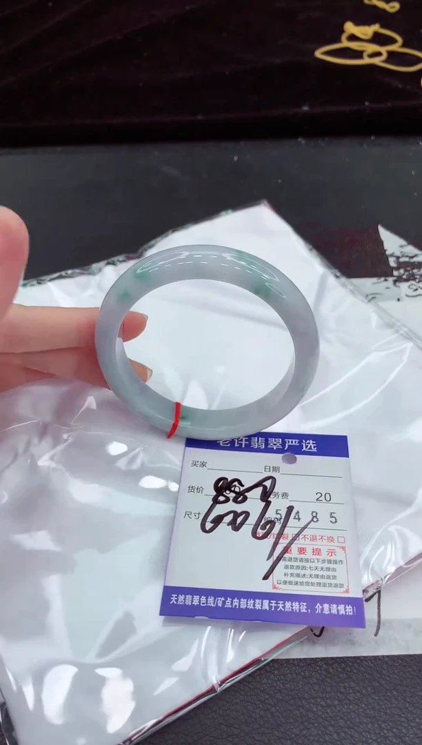 翡翠手镯未镶嵌1111111111111