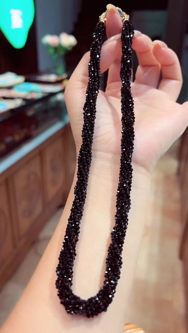 未镶嵌项链尖晶石尖晶石项链