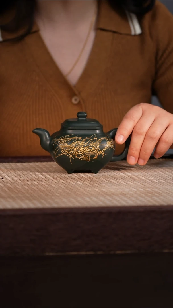 茶壶紫砂金鼎古绿泥 200cc