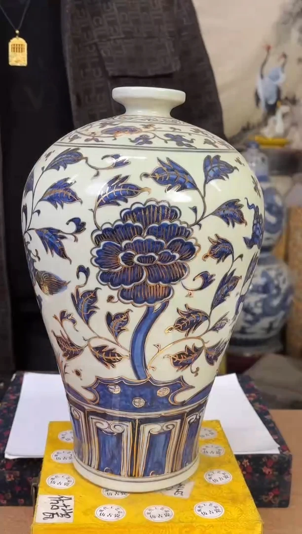 摆件陶瓷现代工艺品Y179