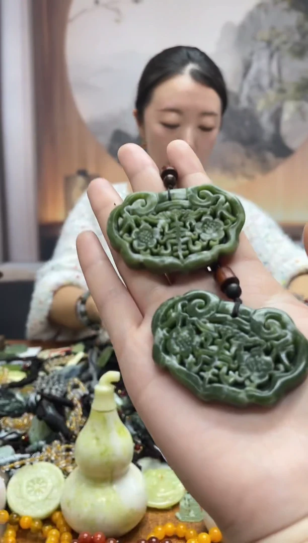 未镶嵌岫玉吊坠多样性发货其中发一
