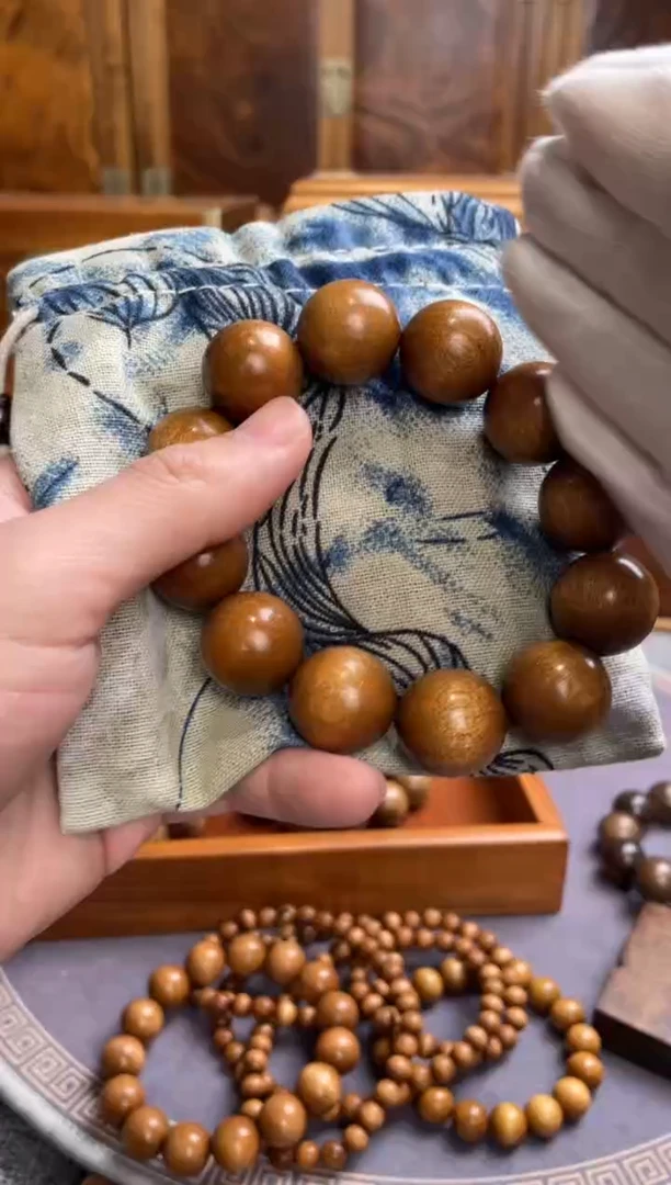 【闪购商品】金丝楠木艺金丝楠木12颗2.0cm手串把玩