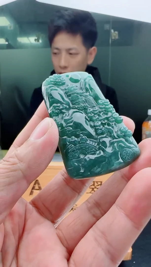 【闪购商品】翡翠颈饰未镶嵌1111111111