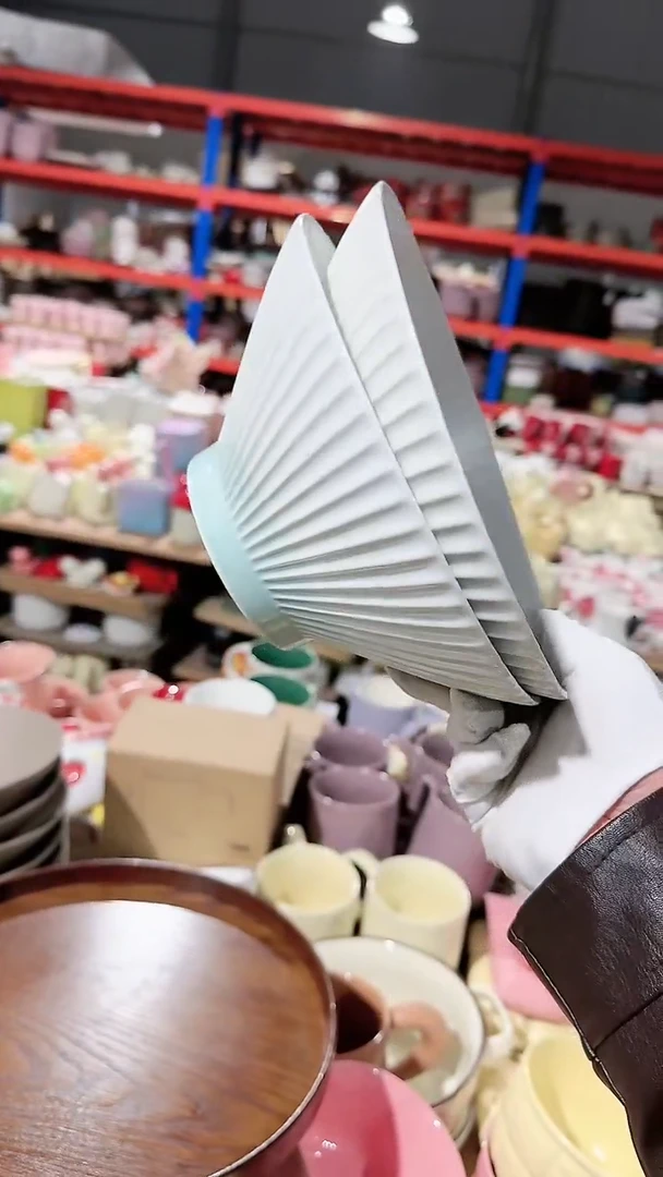 【闪购商品】瓷片2个斗笠面碗微瑕 凑满20元包邮
