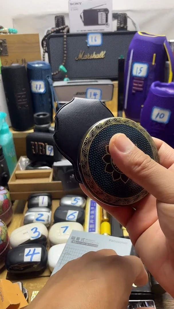 瓷片闪购商品 如图所示