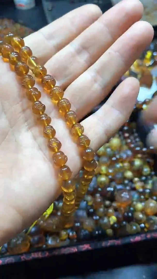 琥珀颈饰未镶嵌你***、天然缅甸琥珀珠子