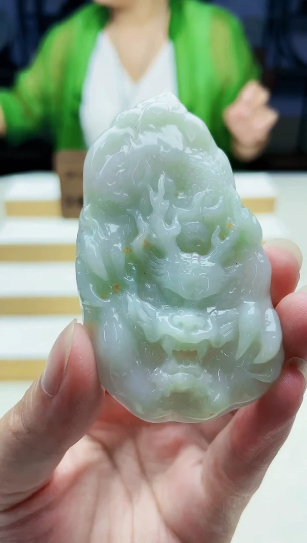 颈饰未镶嵌翡翠09160060