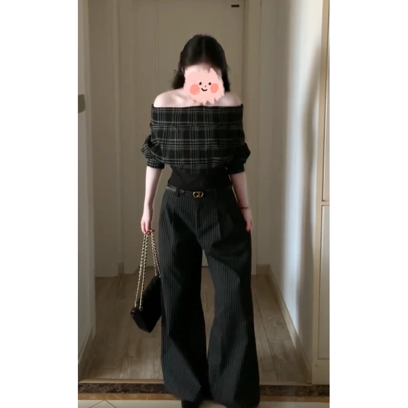 绝美巨好看设计感一字肩上衣女早秋季韩系穿搭长袖t恤裤子套装