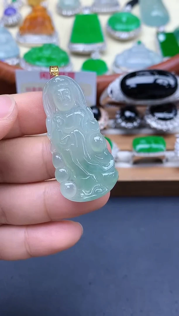 颈饰18K金镶嵌翡翠225-中国好珍宝