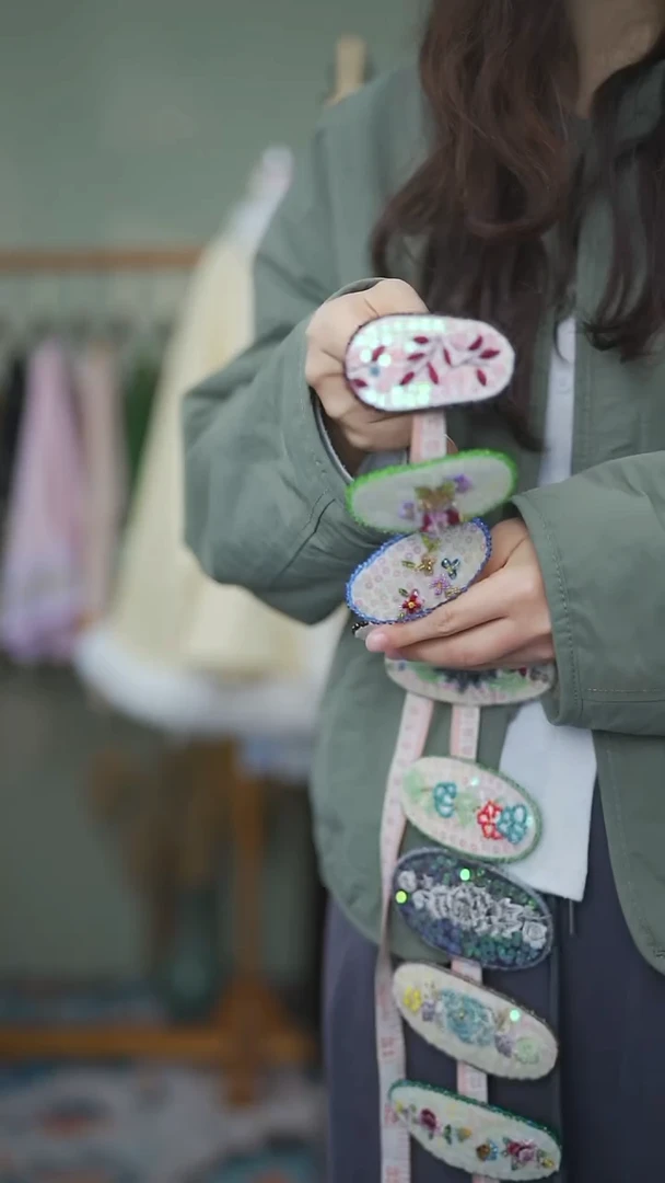 刺绣苏绣小号弹簧夹 不挑颜色