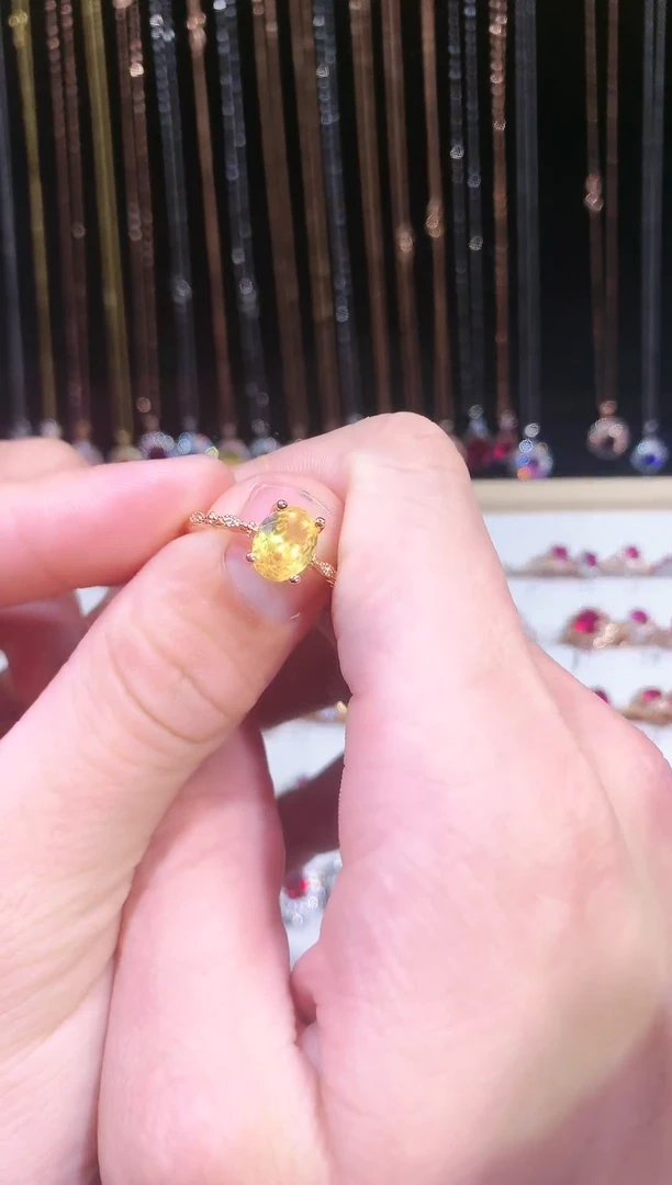 【闪购商品】黄晶戒指银S925镶嵌1111