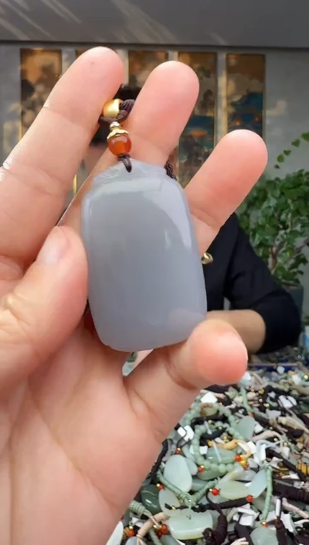 未镶嵌和田玉挂件拍一发一