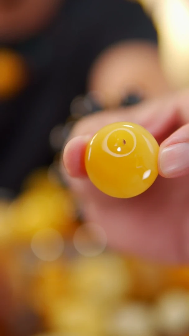 未镶嵌颈饰蜜蜡焦皮料公主扣7.64