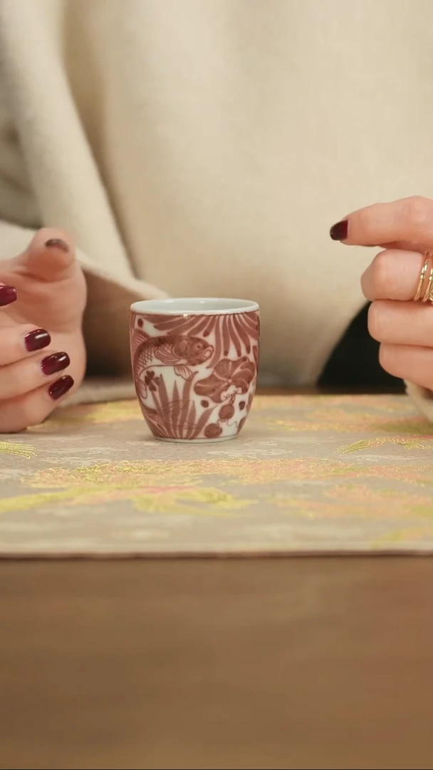 【闪购商品】景德镇手工釉里红鱼藻手雷杯