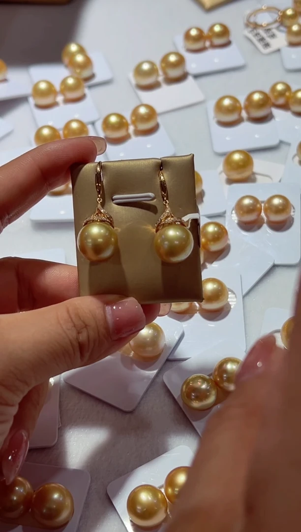 18K金镶嵌海水珍珠耳钉金珠13--14定99不退换总价4200