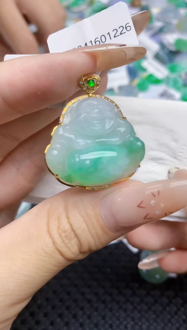 翡翠18K金镶嵌颈饰414   天然翡翠A货