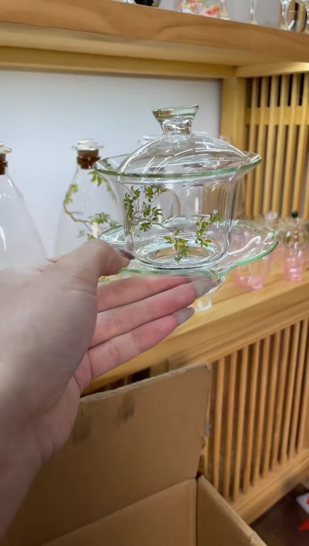 九河融彩盖碗绿梨花白燕