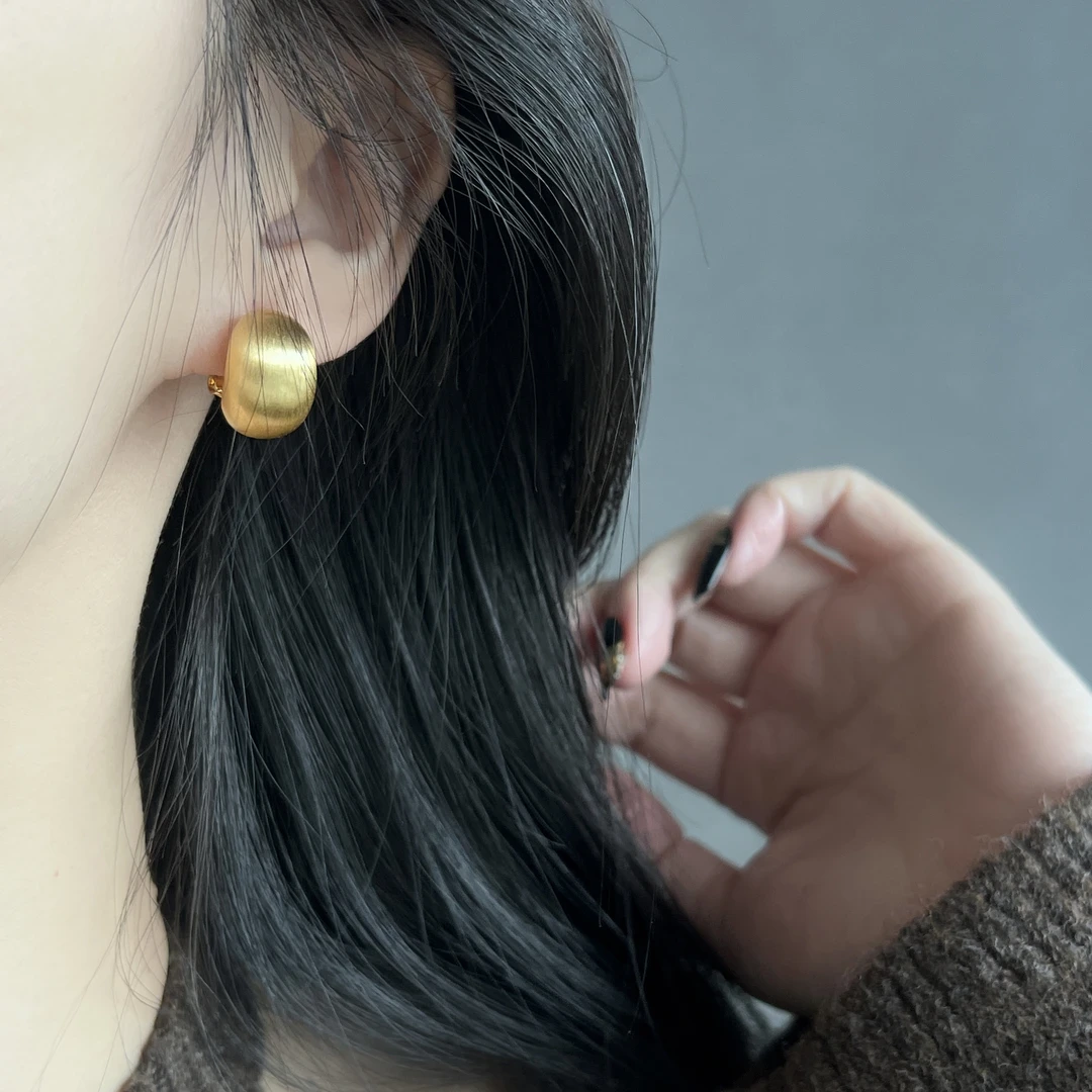 925银针耳饰 金色拉丝豌豆轻奢贵气高级百搭耳环气质简约冷淡风