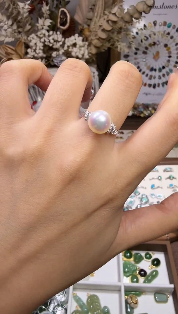 水晶摆件未镶嵌戒指