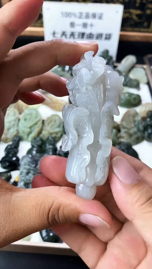 颈饰未镶嵌和田玉1