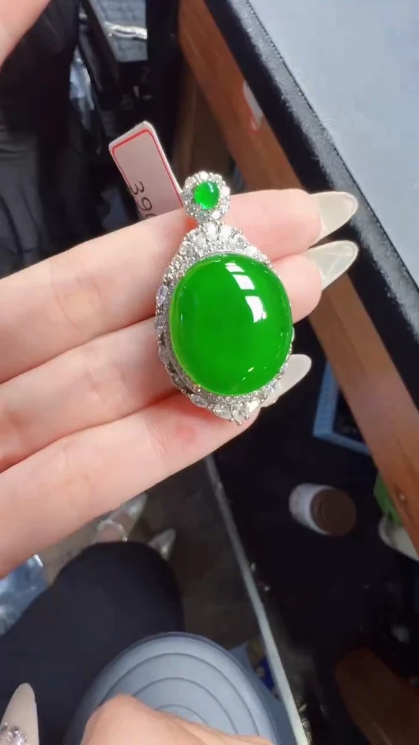 银S925镶嵌定制翡翠翡翠A货有轻微色差属于正常蛋面多样性发货1