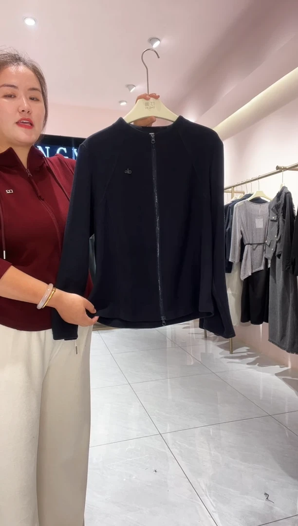 82150立领小蛮腰。备注颜色和身高体重