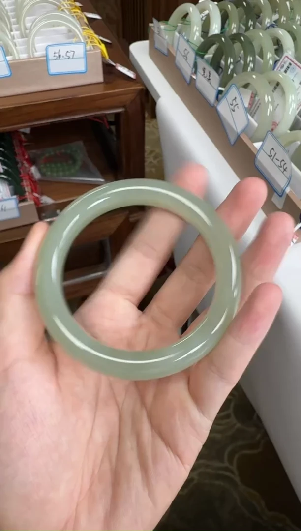 未镶嵌手镯和田玉58
