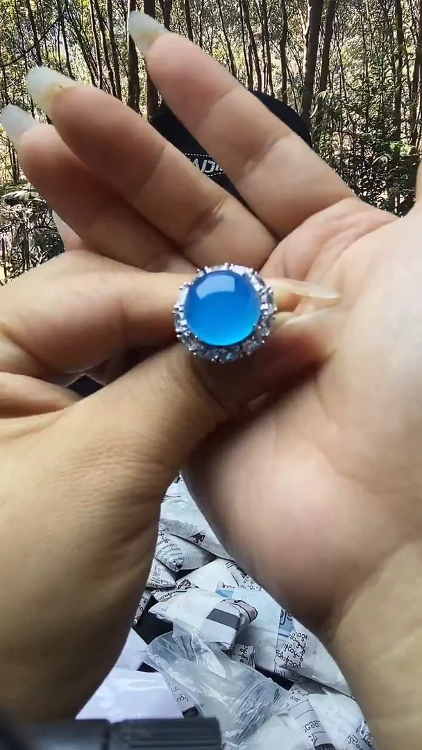 满色吊坠    所见即所得