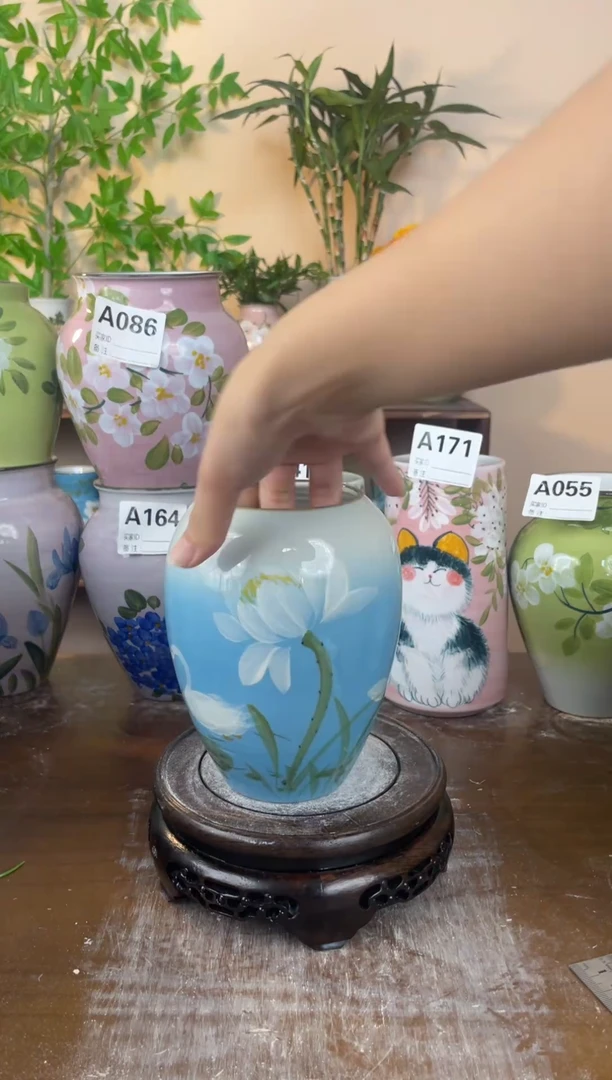 景德镇手绘陶瓷花瓶-无孔