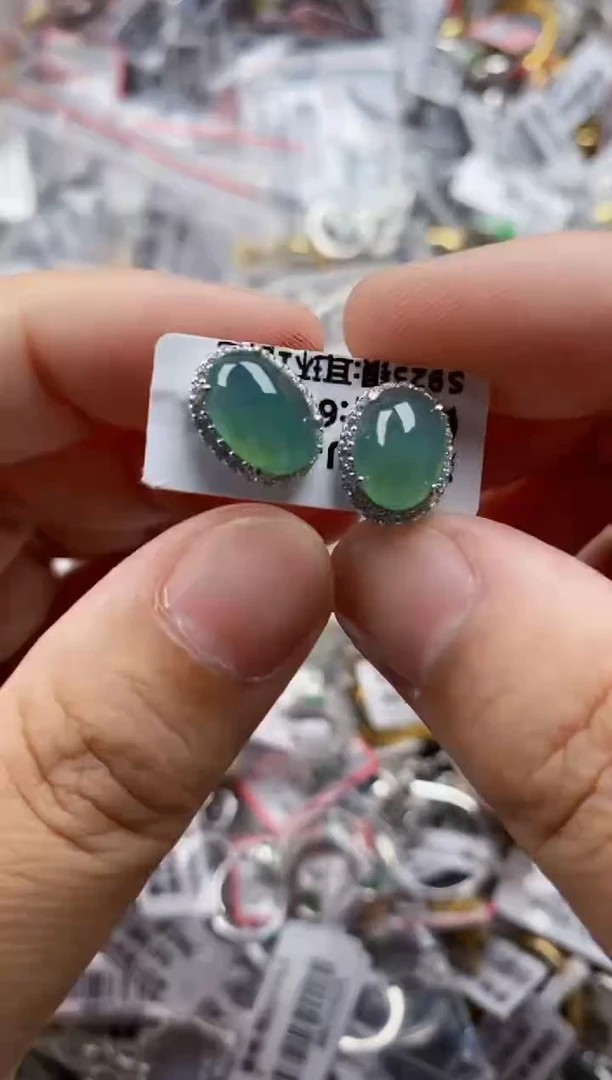 翡翠戒指银S925镶嵌3333      2