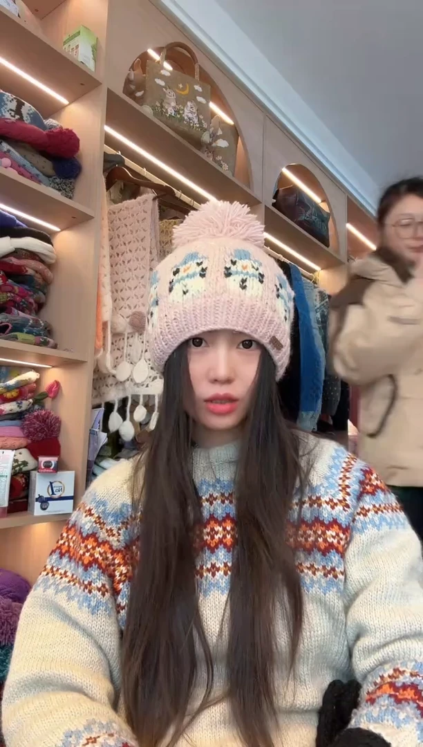 羊毛粉色雪人帽