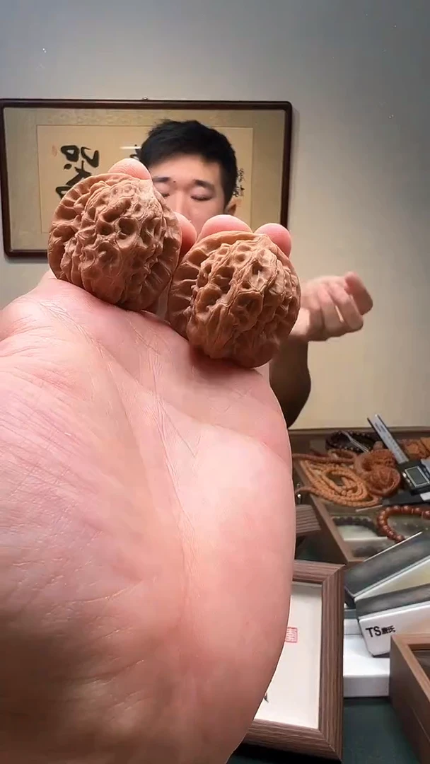 把件文玩核桃35mm白蛇骨 1对 42号