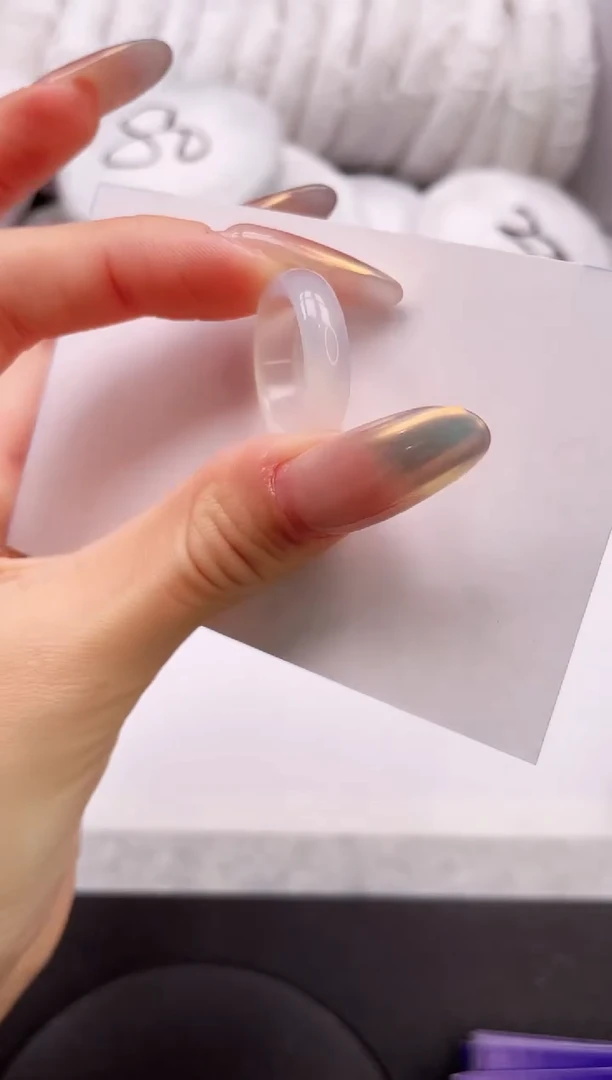 【闪购商品】石英质玉手镯未镶嵌素圈戒指白