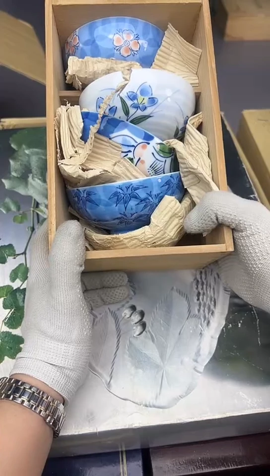 【闪购商品】中古回流瓷器好看，谨慎参拍