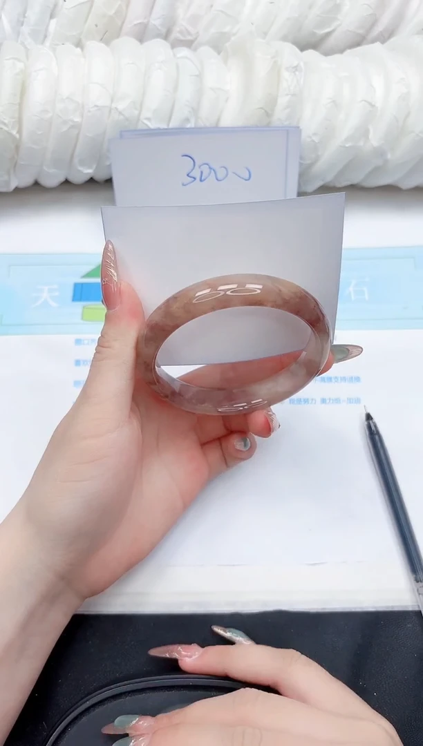 石英质玉手镯未镶嵌32-62