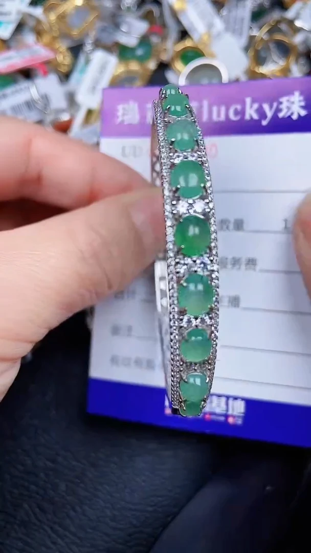 颈饰银S925镶嵌翡翠0890