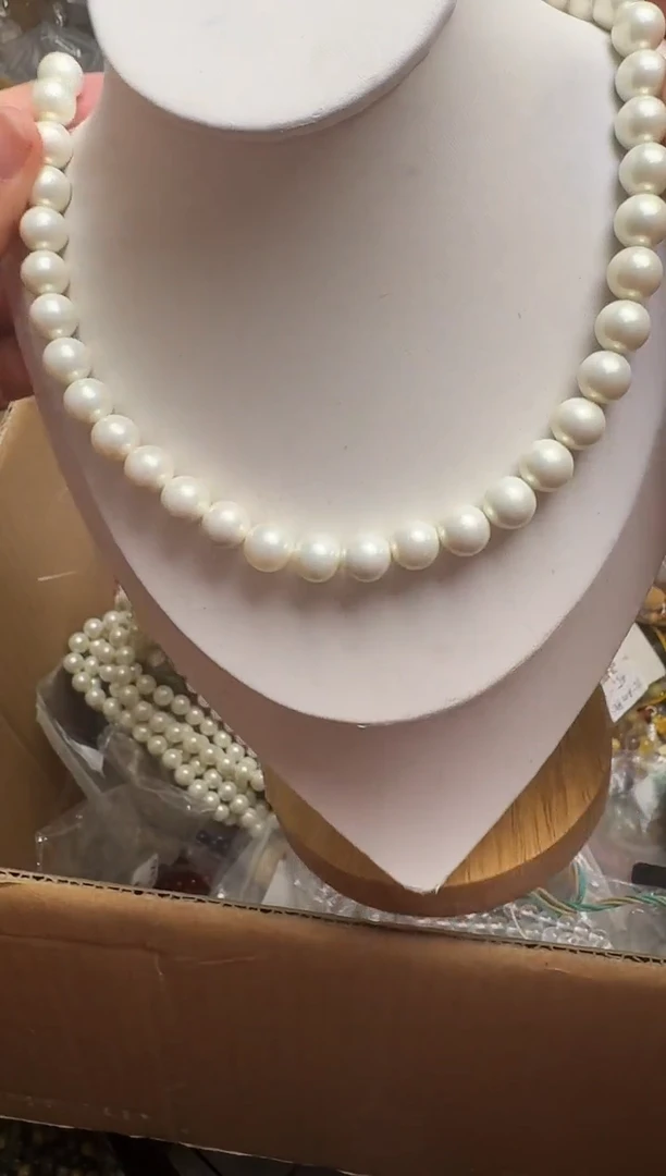 水晶珠宝半成品未镶嵌上一长条
