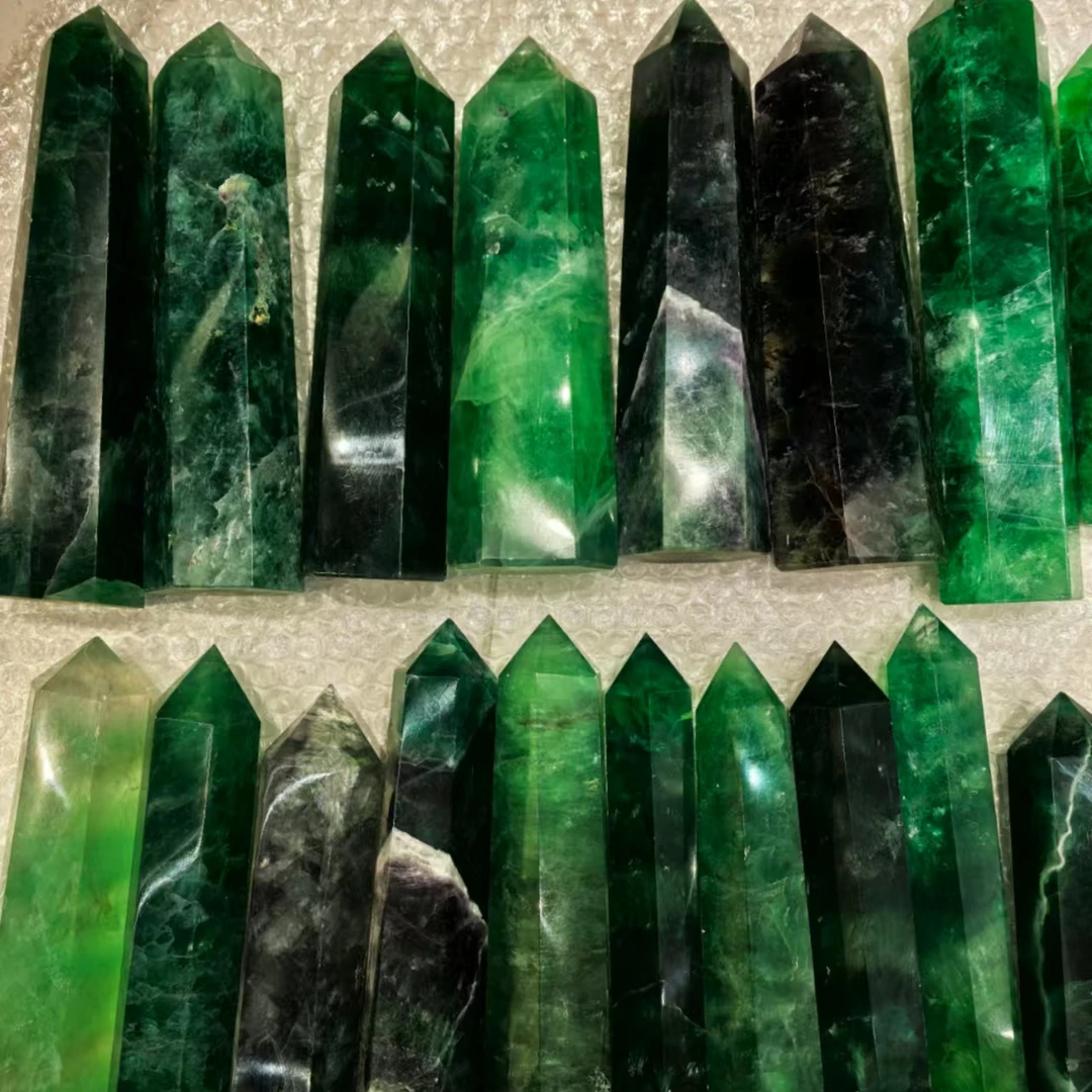 绿莹石柱子(多样性发货随机发其一)