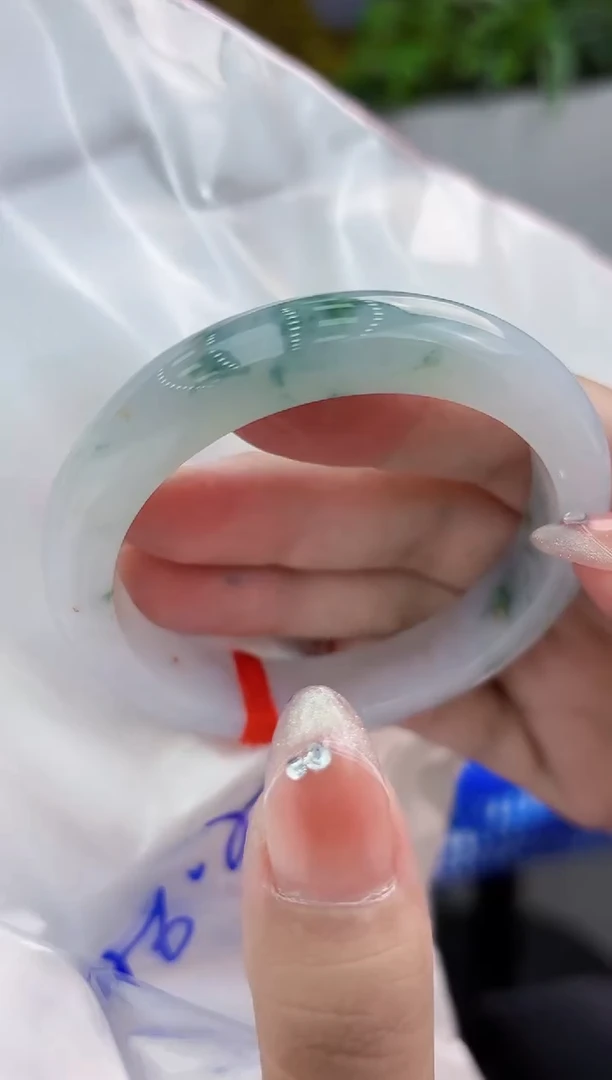 【闪购商品】翡翠手镯未镶嵌翡翠手镯