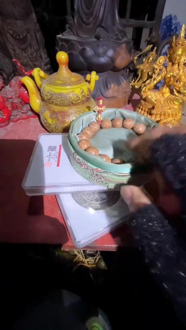 【闪购商品】滴血莲花菩提手串1