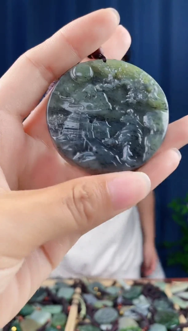 未镶嵌和田玉挂件拍一发一，多样性发货