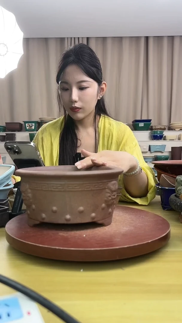 紫砂花盆浅草紫砂花盆微瑕