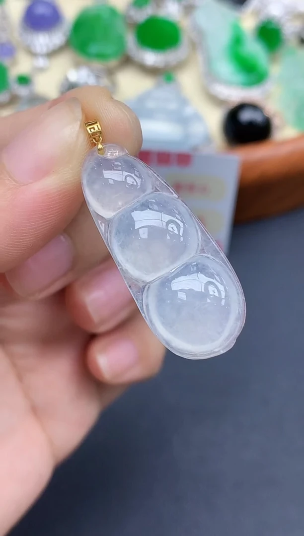 颈饰18K金镶嵌翡翠118-中国好珍宝