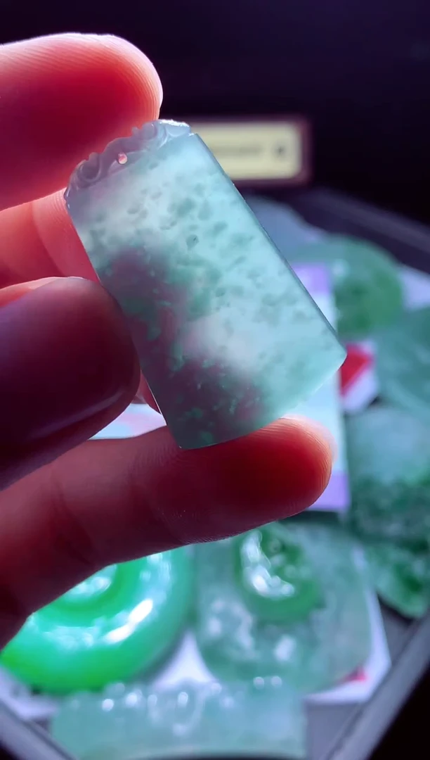 未镶嵌定制翡翠袁*#翡翠毛货定制