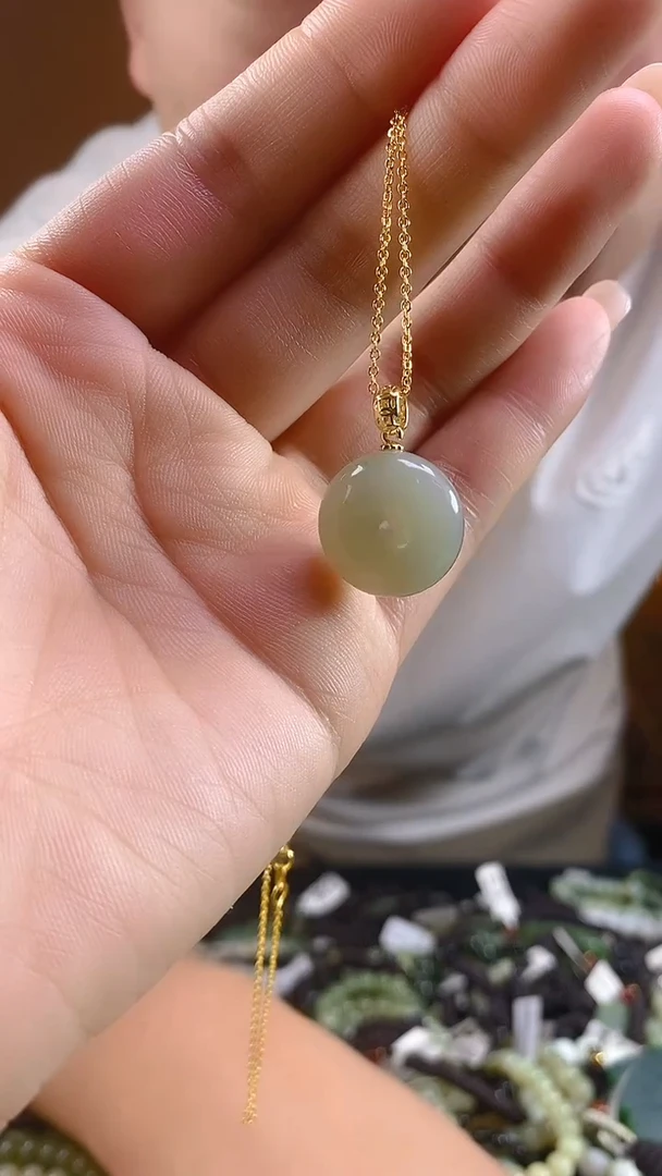 和田玉未镶嵌颈饰多样性发货，拍一发一