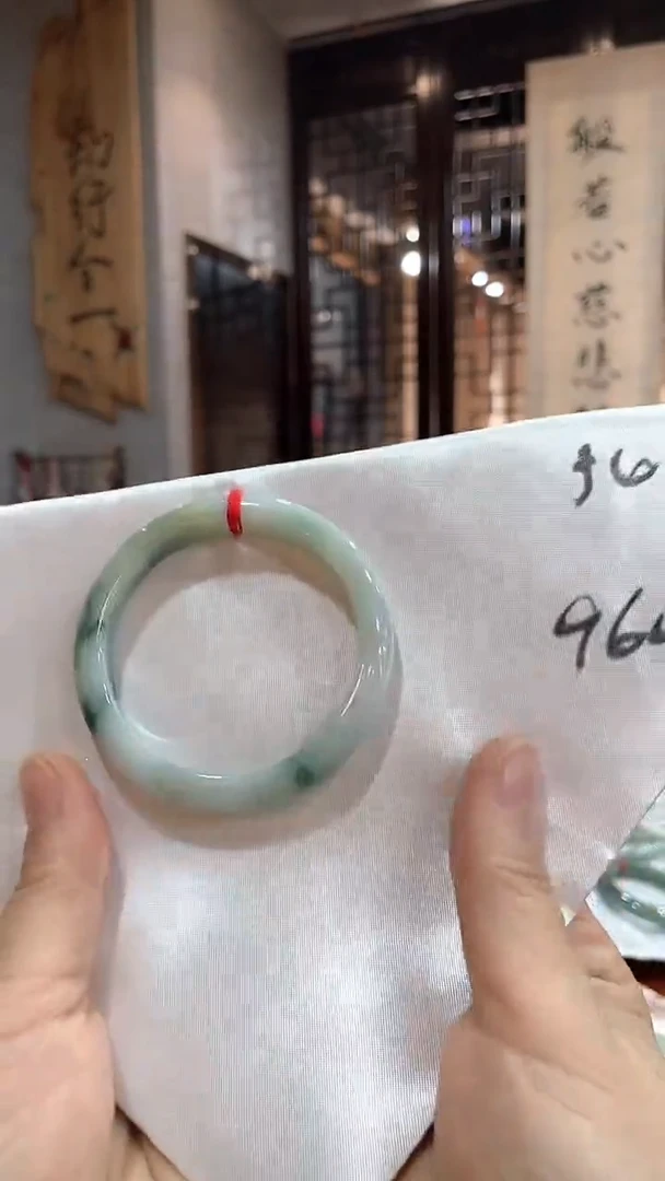 未镶嵌手镯翡翠54