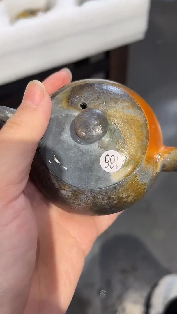 壶166号容量120-130ML 中白泥