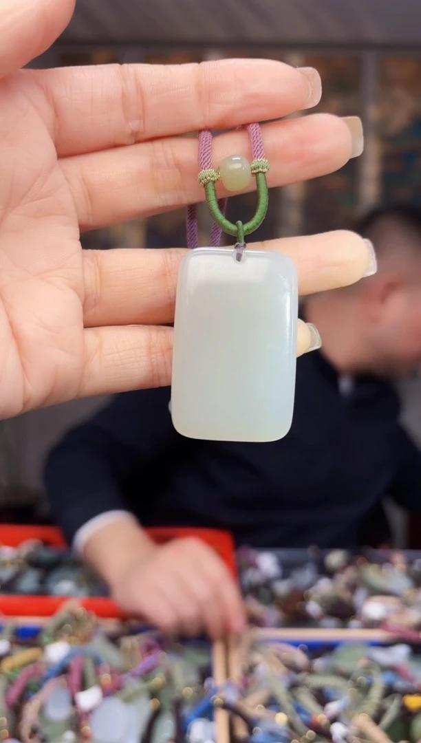 【闪购商品】和田玉挂件未镶嵌拍一发一